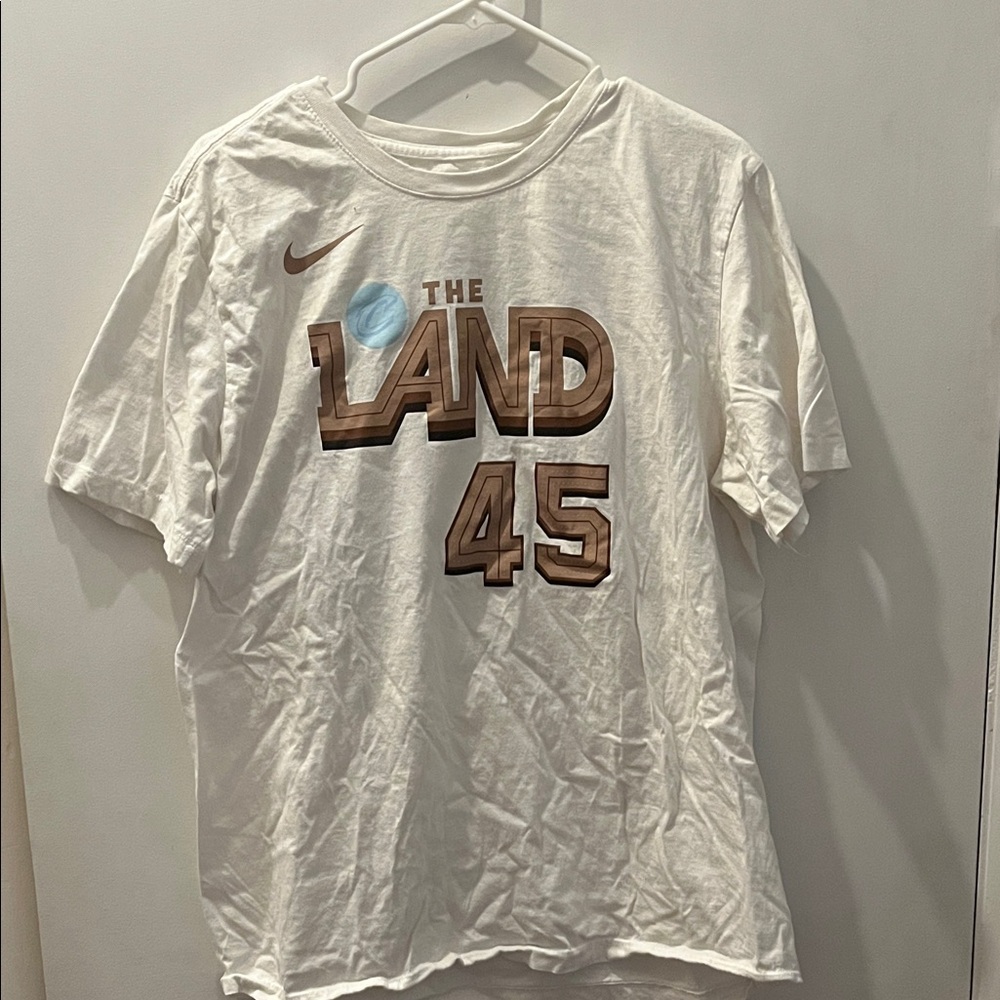 Nike White 'The Land 45' Graphic Tee